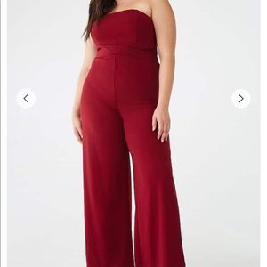 💕Cute Date Night out!!💕Plus Size Red Jumpsuit!